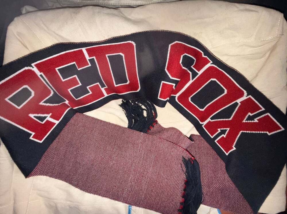 47 Brand Boston Red Sox Knit Fringed Scarf